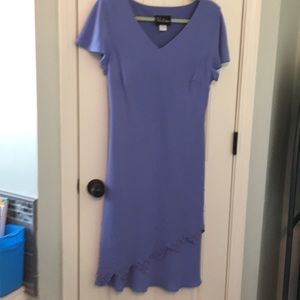 Ladies SL fashion size 16 semi formal dress